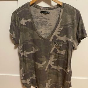 A&F boyfriend tee
